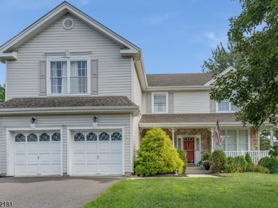 13 Grant Way