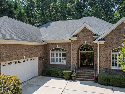 120 Swan Lake Ct