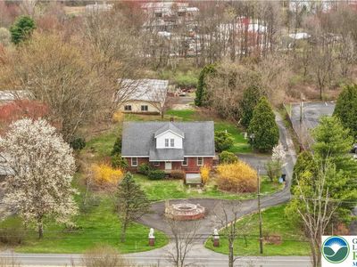 2115 W Main St