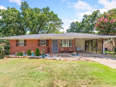 502 W Scenic Dr