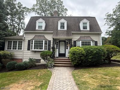 53 Howard St