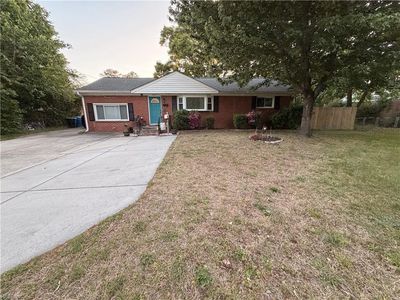 1033 Baker Rd