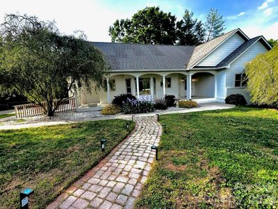 13033 Asbury Chapel Rd
