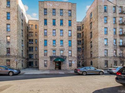 3230 Cruger Avenue #2F