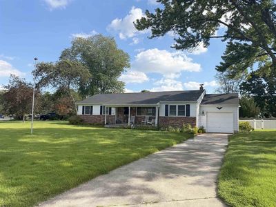 1101 Furman Dr