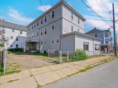 84 Cory St