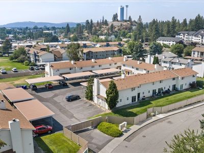 2107 N Houk Rd APT 1