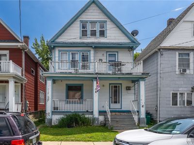 161 Pries Ave