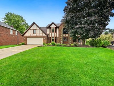 7700 Sparrow Flight Dr