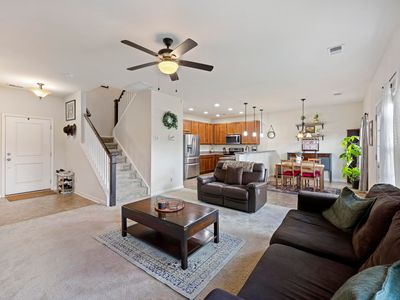 154 Chaste Tree Cir