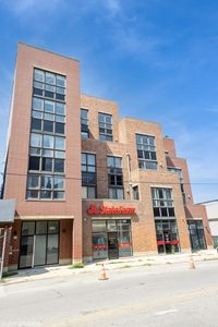 1610 W Grand Ave APT 2A