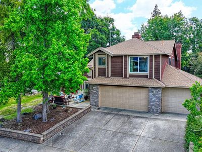 5653 Adobe Rd