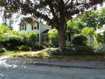 217 Yates Pl