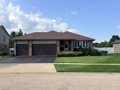 Property at 713 Peregrine Dr, New Lenox, IL