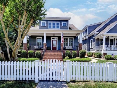 302 Page St