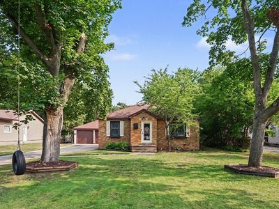 Property at 912 Wendover Blvd, Norton Shores, MI