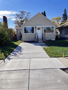 557 White Ave