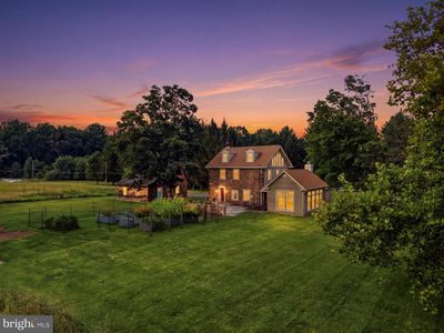 6006 Carversville Rd