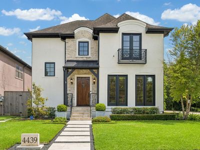 4439 Betty St