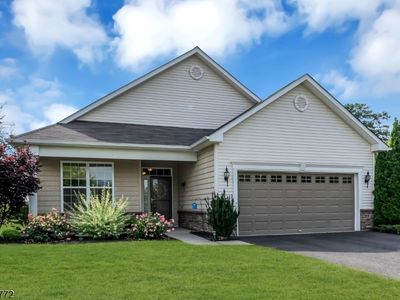 12 Winding River Ct
