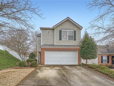 2115 Calumet Xing