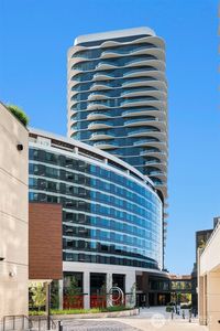 838 Avenue Square NE #1202