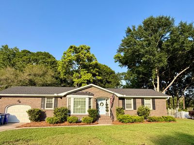 868 Melrose Dr