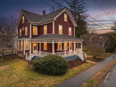 34 Maple St