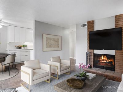2201 Woodside Ln Unit 10