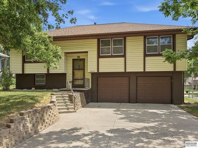 4905 Terrace Dr