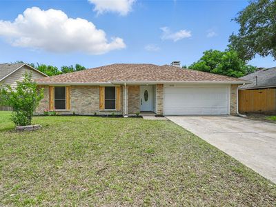 1009 Meadow Creek Dr