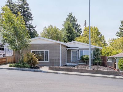 327 Pecan Street