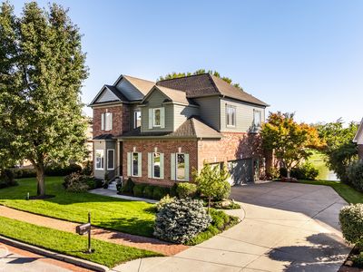 8079 Heyward Dr