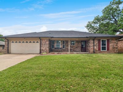 5214 Rustle Leaf Dr