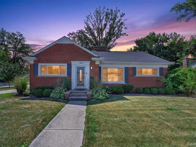 1005 Fernwood Rd