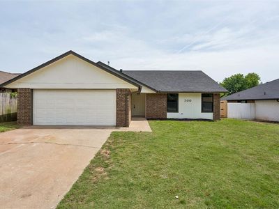 700 Black Hawk Dr