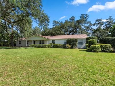Property at 480 W Lakeview Dr, Wewahitchka, FL