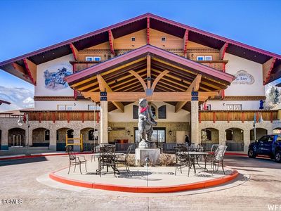 784 W Resort Dr #206