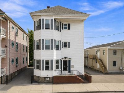 320 Davis St