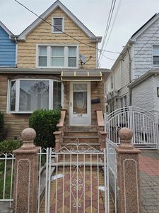 543 E 38th Street