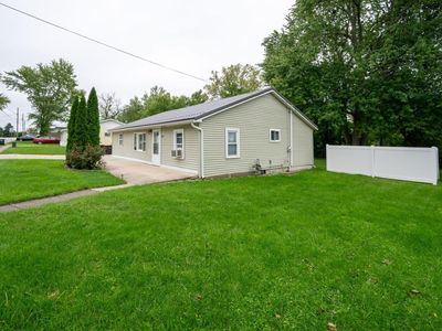1104 Town St