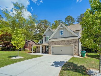 3850 Rajean Dr