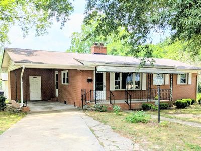 103 Hayes St