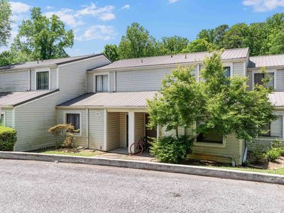 602 Running Brook Rd