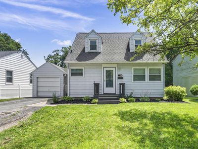 246 Kenmore Ave