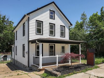25 Dane St