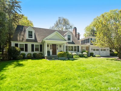 11 McLaren Road South