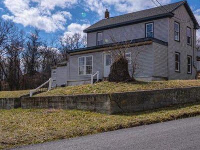 1354 Loop Rd