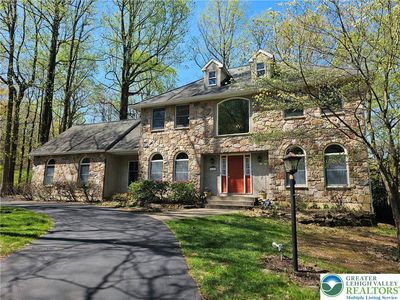 3122 Dogwood Ln