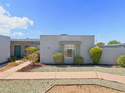 10538 W PALMERAS Drive